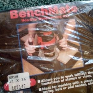 Benchmade non slip woodworking mat
